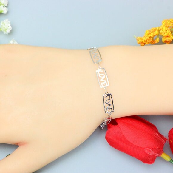 "Elegant & Trendy Bracelet, A Perfect Gift for Women, Thoughtful, EVCH1767 - Picture 1 of 10